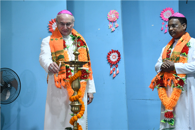 Pastoral Visit of H.E. Leopoldo Girelli to Raiganj